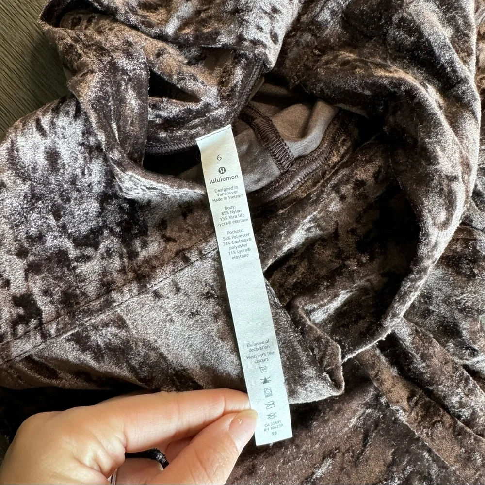 Lululemon Crushed Velvet Brown Wunder Under Leggings 6